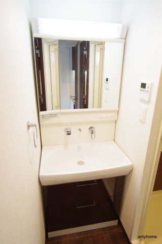 S-RESIDENCE淀屋橋 仲介手数料無料の洗面所