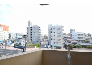 S-FORT中広通りのバルコニー
