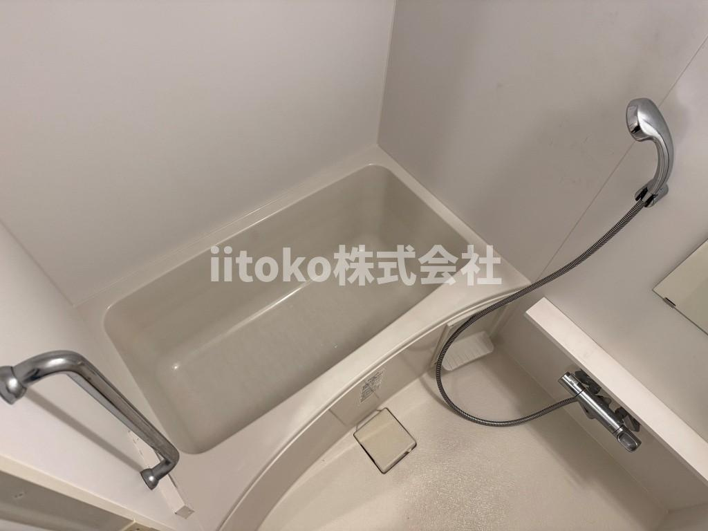 プライマル元浅草の浴室