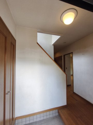 【玄関】 | 大津市水明2丁目33-24　中古戸建