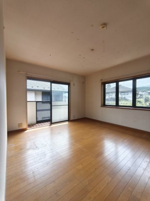 【寝室】 | 大津市水明2丁目33-24　中古戸建