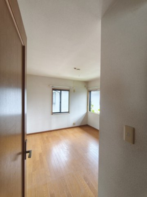 【洋室】 | 大津市水明2丁目33-24　中古戸建