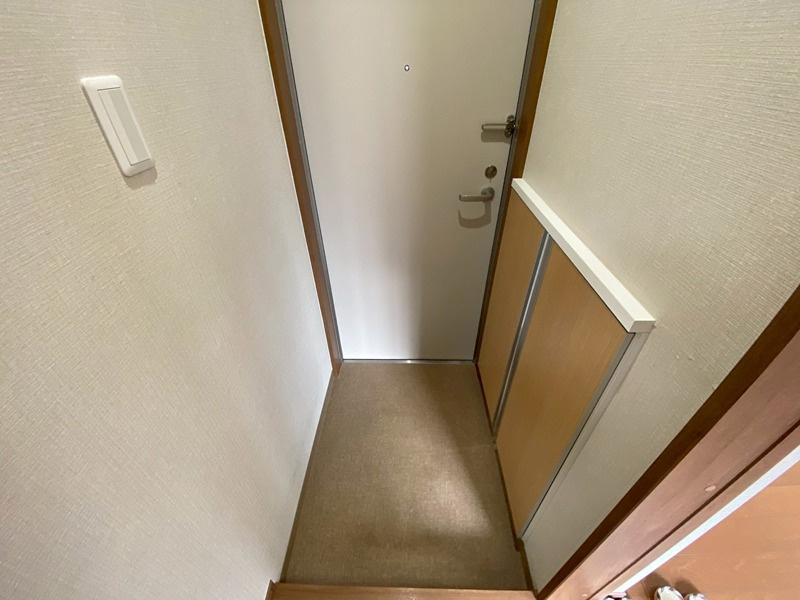 龍角荘 の玄関