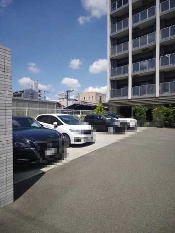 【駐車場】 | LUXENA　KADOMA