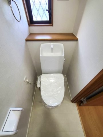 三郷市　　彦成1丁目　中古戸建のトイレ|トイレも気になるポイント