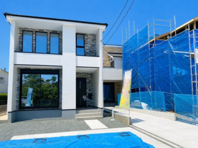 ケイアイグレイス／南区近見2期／３号棟の前面道路含む現地写真