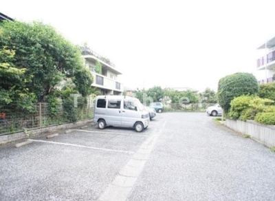 【駐車場】 | ジュネス喜多見
