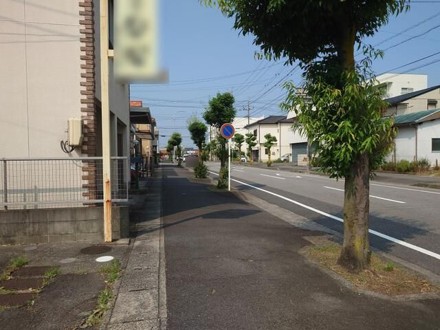 塚本ビルの周辺