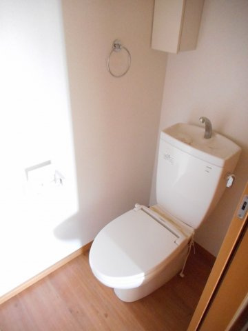 i・risのトイレ|コンパクトで使いやすいトイレです