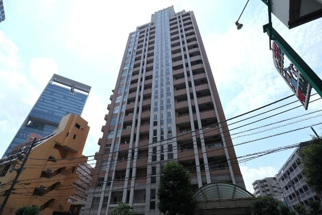ファミール新宿グランスイートタワー