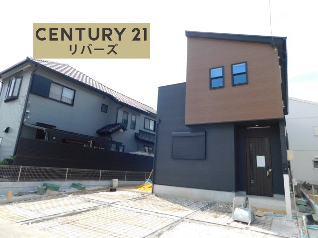 名古屋市港区福田１丁目の新築一戸建の外観|◇２号棟◇　　新価格！！いつでもご案内出来ます♪（お問合せ当日、平日、水曜、夜間でもＯＫ）　敷地４６．３３坪！　広いＬＤＫ２０．５帖！　全室南向き♪　駐車並列３台ＯＫ　南に庭付き♪　収納豊富なプラン♪