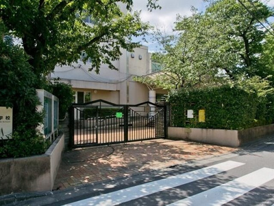 【周辺】 | 杉並区成田東3丁目　新築戸建　Ａ号棟 10880万円 | 杉並区立東田中学校