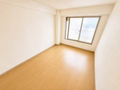 【寝室】 | 岡本エクセル