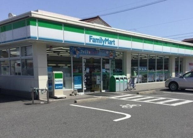 Ｃａｓａ　Ｖｉｏｌａの周辺|ファミリーマートまで400m
