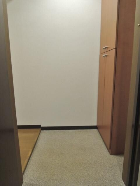 ジョワメゾン田端の玄関