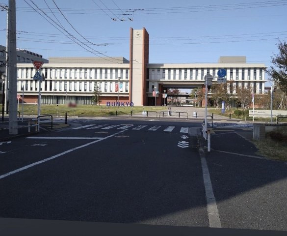 レオパレスボヌールの周辺