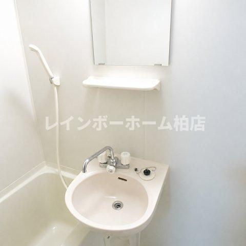【仲介手数料：50％OFF】対象物件！の洗面所