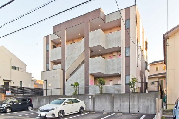 インフィニティ（仲介手数料無料）の外観