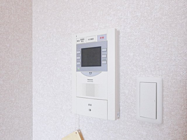 サヴォイオーサーズプレイス　9階のセキュリティ|別号室のものです。現状優先になります。