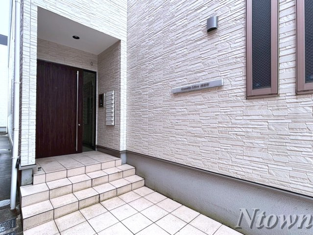 【エントランス】 | Grandtic Libra浅間町 | 落ち着いたエントランスです