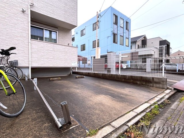 【駐車場】 | Grandtic Libra浅間町 | 車をお持ちの方に嬉しい駐車場付きの物件です