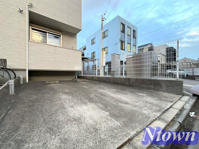 【駐車場】 | Grandtic Libra浅間町 | 駐車場があります