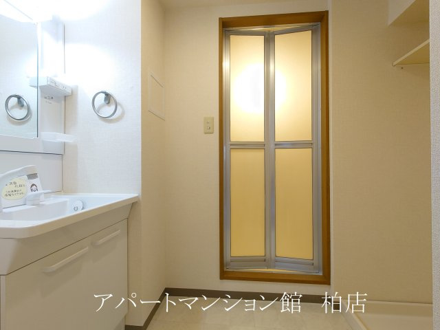ヌーベルバーグ北柏の洗面所