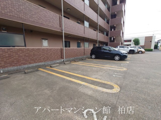 【駐車場】 | ヌーベルバーグ北柏