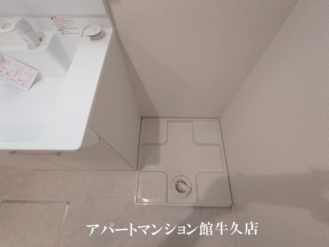 D-Invest田宮の洗面所