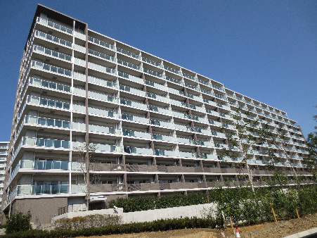 多摩市諏訪２丁目のマンションの画像