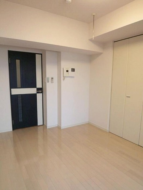 ステージファースト三軒茶屋アジールコートⅡの居間・リビング