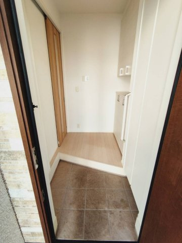 中古戸建の玄関