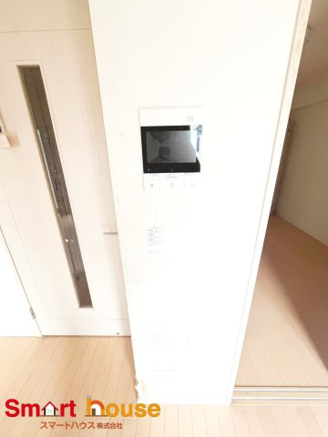 ベルフォート小田急相模原の設備|お子様のお留守番にも安心なＴＶモニタ付インターホン。大切なご家族と住まいを守るホームセキュリティ付が、安心な生活をサポートします。