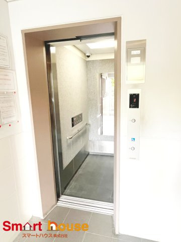 ベルフォート小田急相模原のロビー|管理の行き届いた共用部分で安心感があります♪