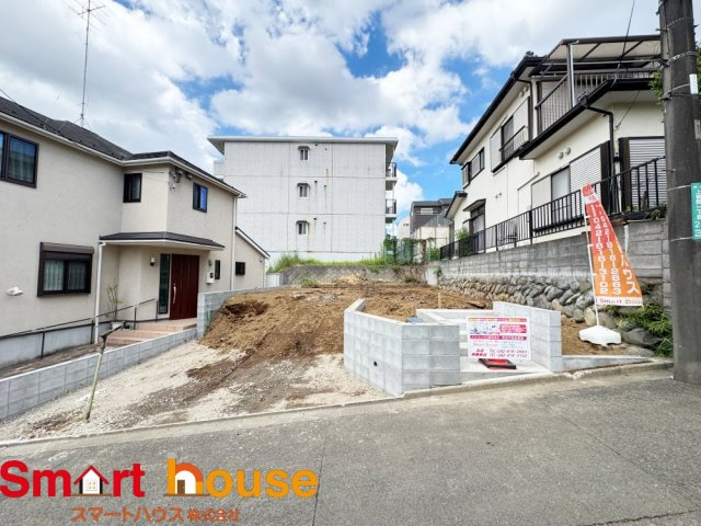 相模原市南区上鶴間　新築1棟の外観