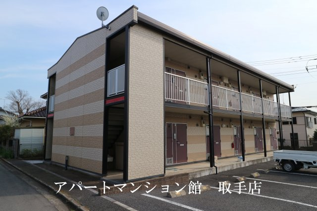 レオパレスヴァンベールの外観|画像1