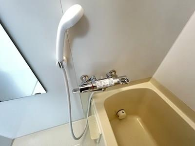 小沢マンションの浴室