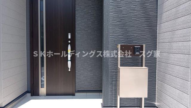 亀岡市篠町広田２期新築戸建て住宅の玄関