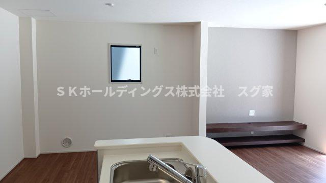 亀岡市篠町広田２期新築戸建て住宅の居間・リビング