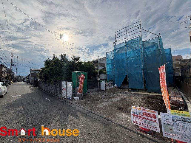 相模原市中央区千代田18期　新築1棟の前面道路含む現地写真