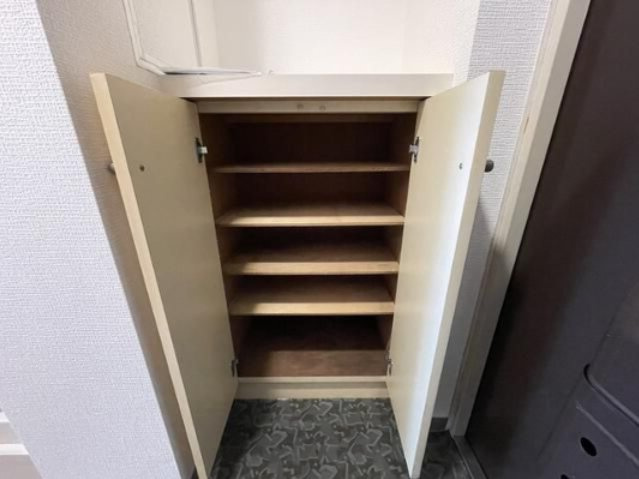ヴェルアージュ座間の玄関