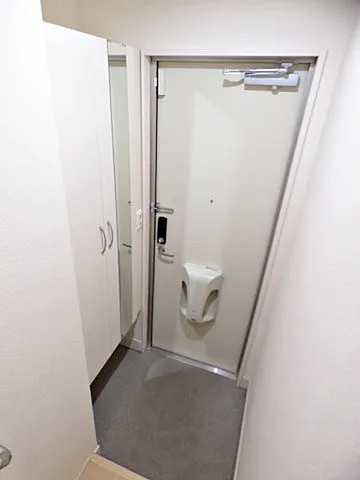 チェリーハウス2の玄関