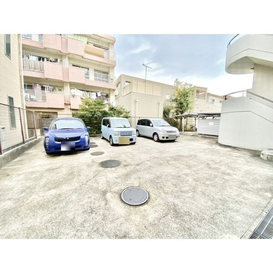【駐車場】 | フラット香流