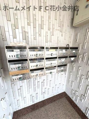 【ロビー】 | サンロイヤル西原