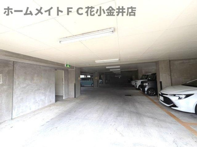 【駐車場】 | サンロイヤル西原