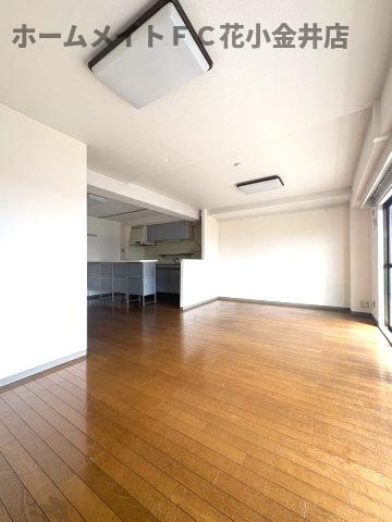 【居間・リビング】 | サンロイヤル西原