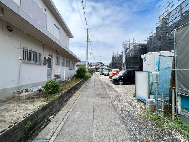 グラファーレ　江南市東野町新田　全3区画分譲の前面道路含む現地写真|「現地（2026年9月10日）撮影」　　
■前面道路　
■ヤマダ不動産　株式会社リライフ
