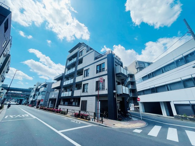 ローレル新町