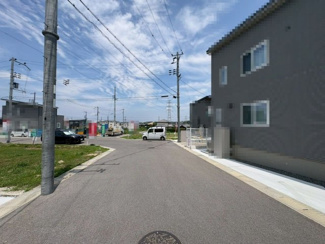 【前面道路含む現地写真】 | 親切・丁寧を心がけ、お客様目線で物件探しのお手伝いをさせて頂きます♪お気軽にお問い合わせください！