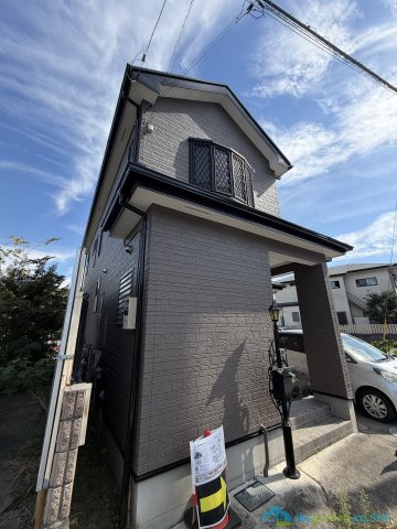 厚木市愛名　中古戸建の外観